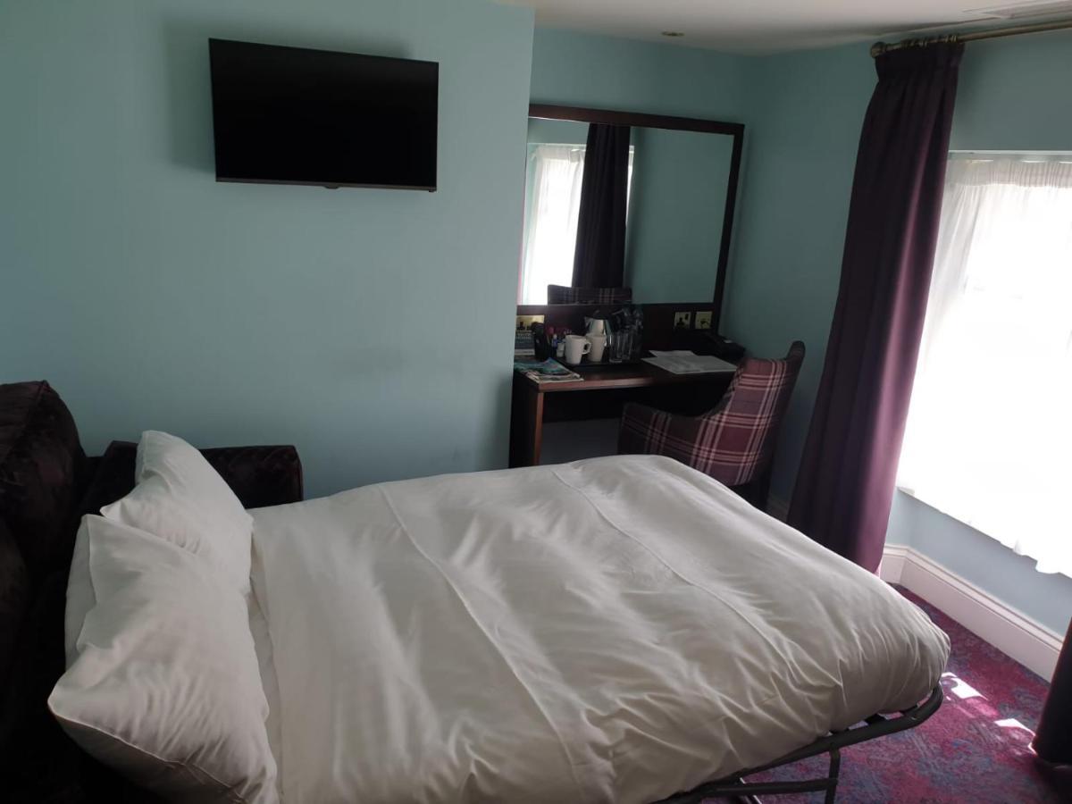 Hotel The Queen'S Head Wetherspoon Tavistock  Exteriér fotografie