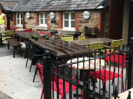 Hotel The Queen'S Head Wetherspoon Tavistock  Exteriér fotografie