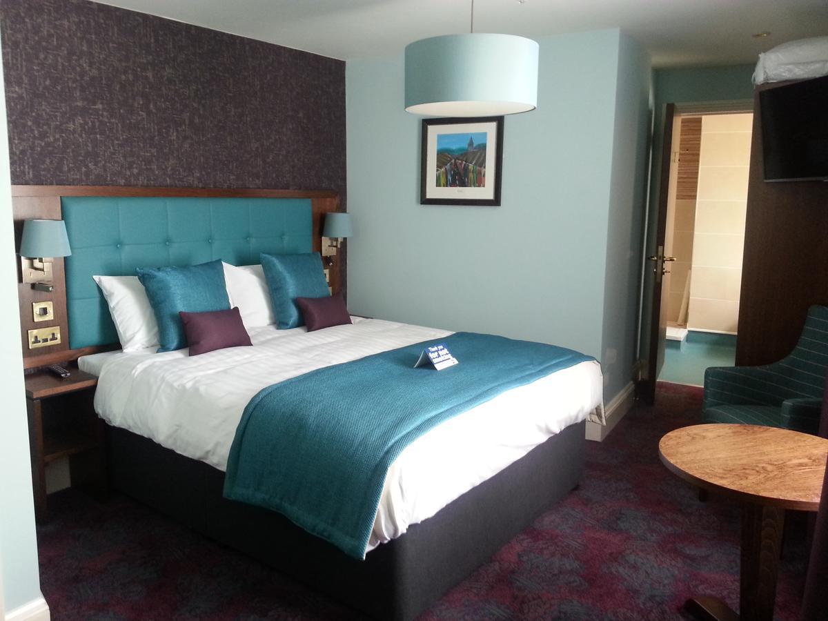 Hotel The Queen'S Head Wetherspoon Tavistock  Exteriér fotografie