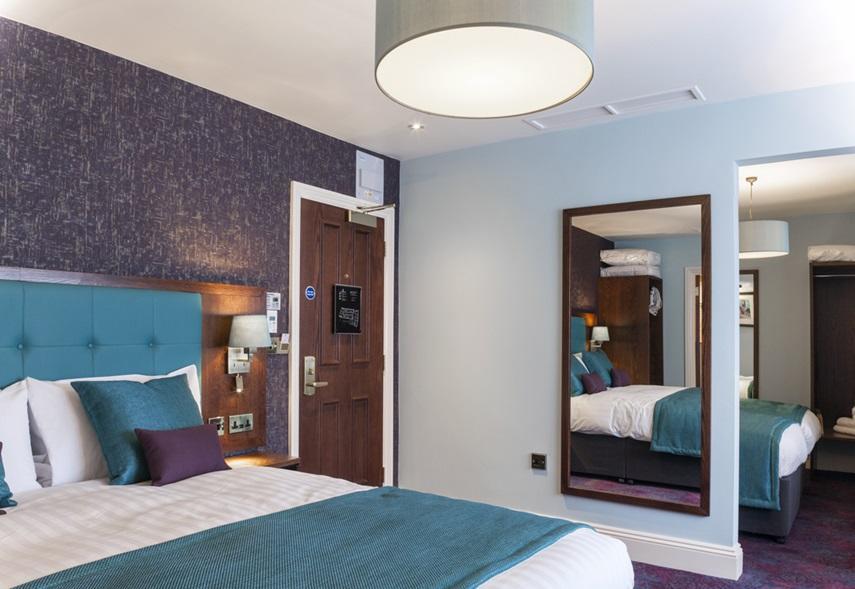 Hotel The Queen'S Head Wetherspoon Tavistock  Exteriér fotografie